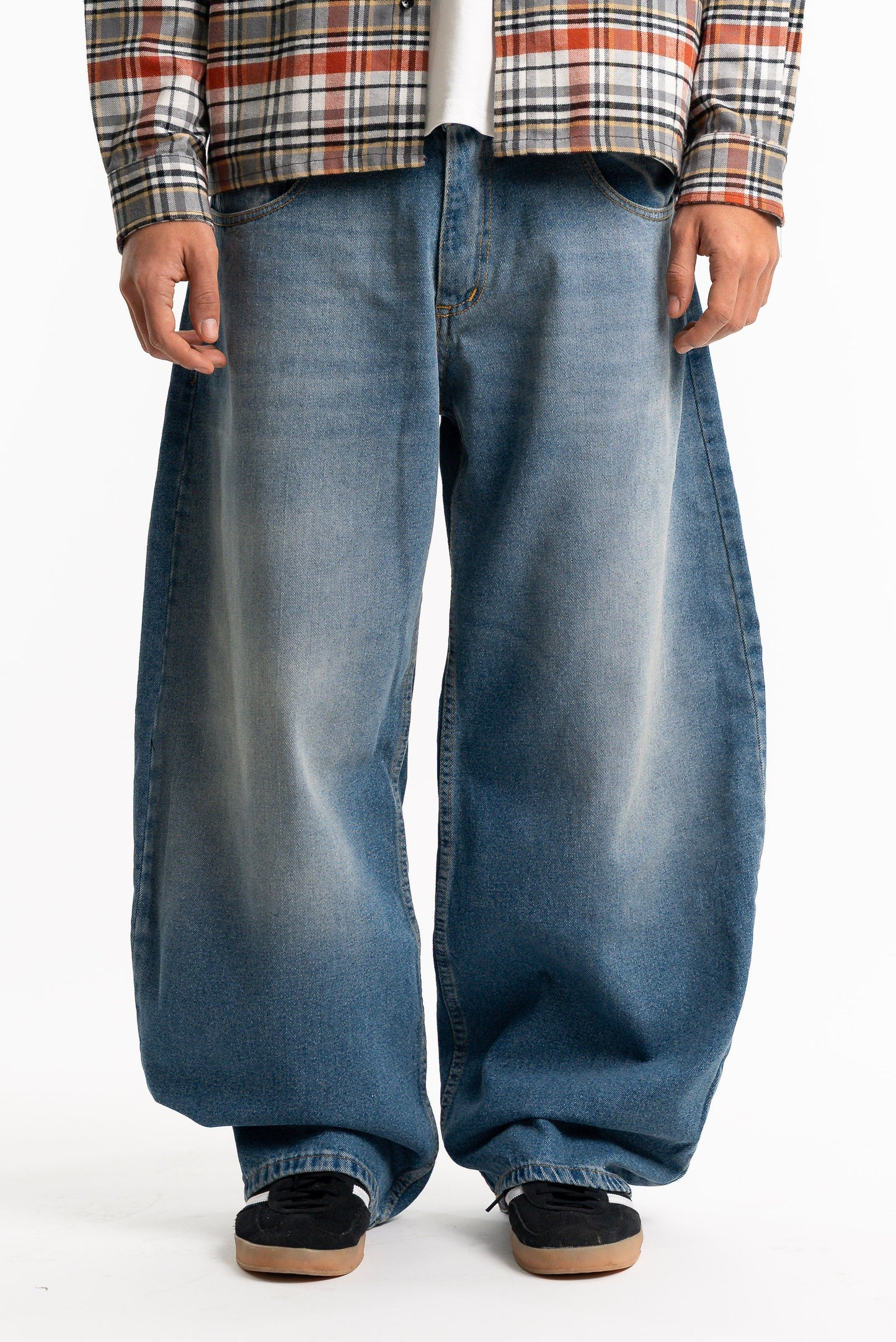 Balloon Denim Pants