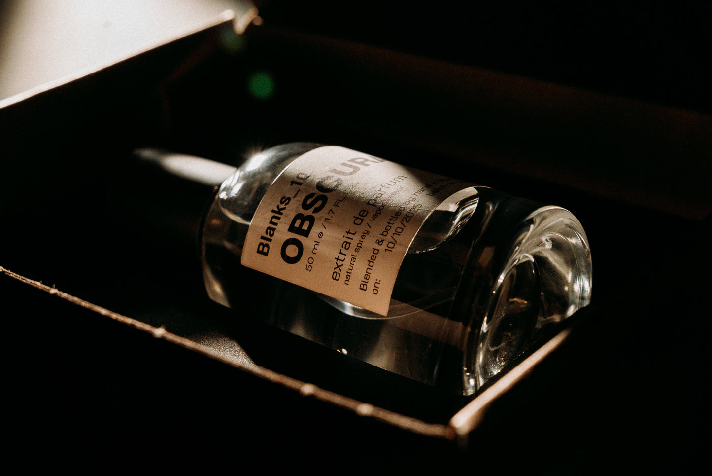 10_OBSCURA